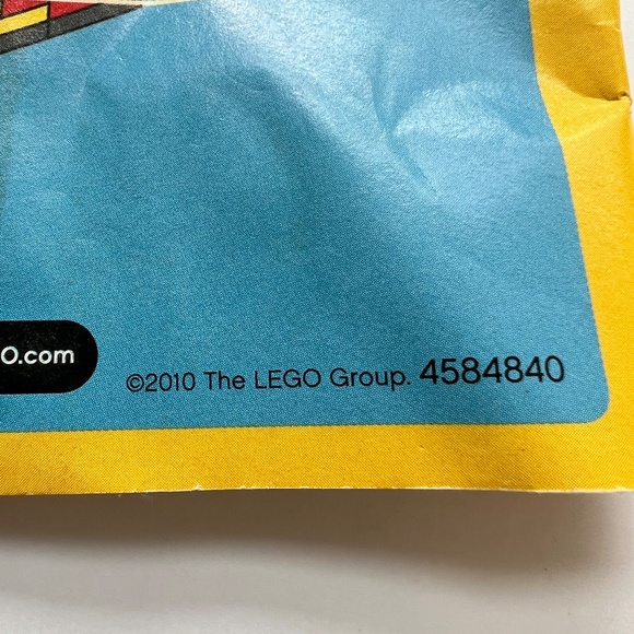 LEGO Creator 5866 Instruction Booklet Only Dated 2010 - Picture 4 of 4